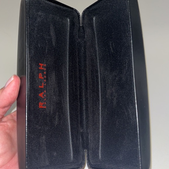 Ralph Lauren black hard case / Sun or eyewear - Picture 5 of 6